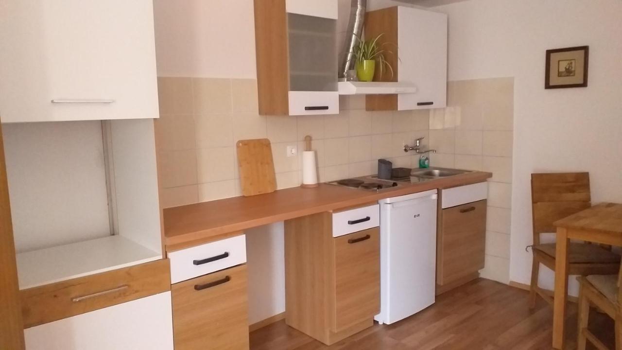 Apartamento Relax Crni Kal 3 Exterior foto